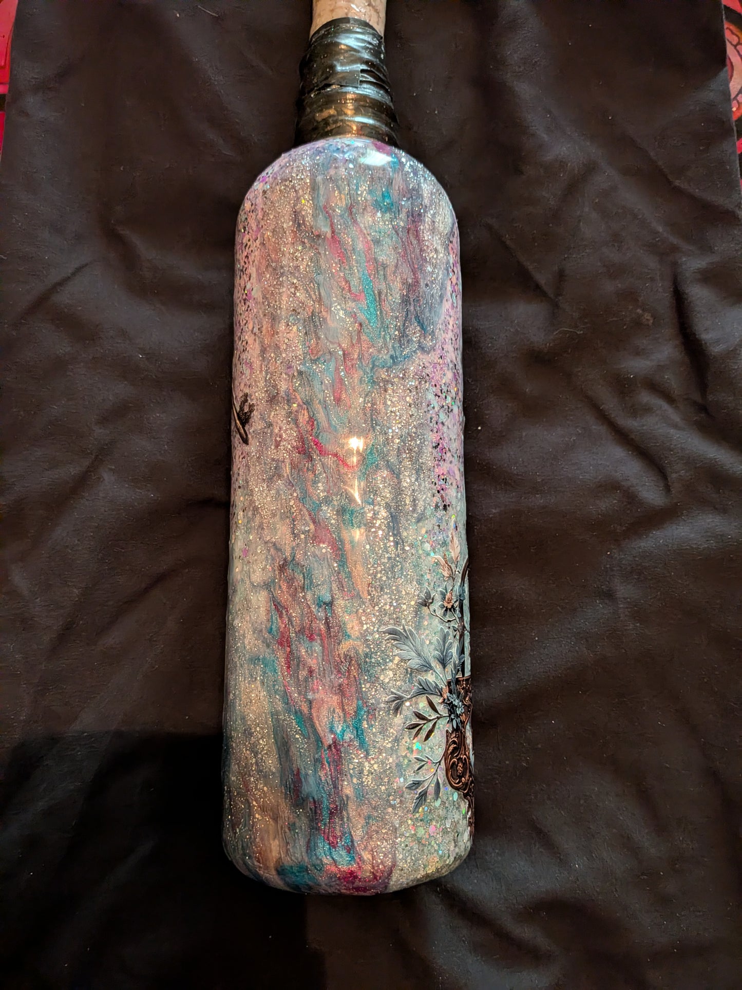 25 oz Alice in Wonderland